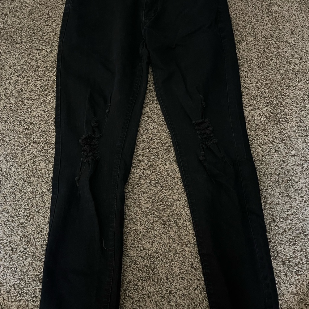 Black skinny jeans